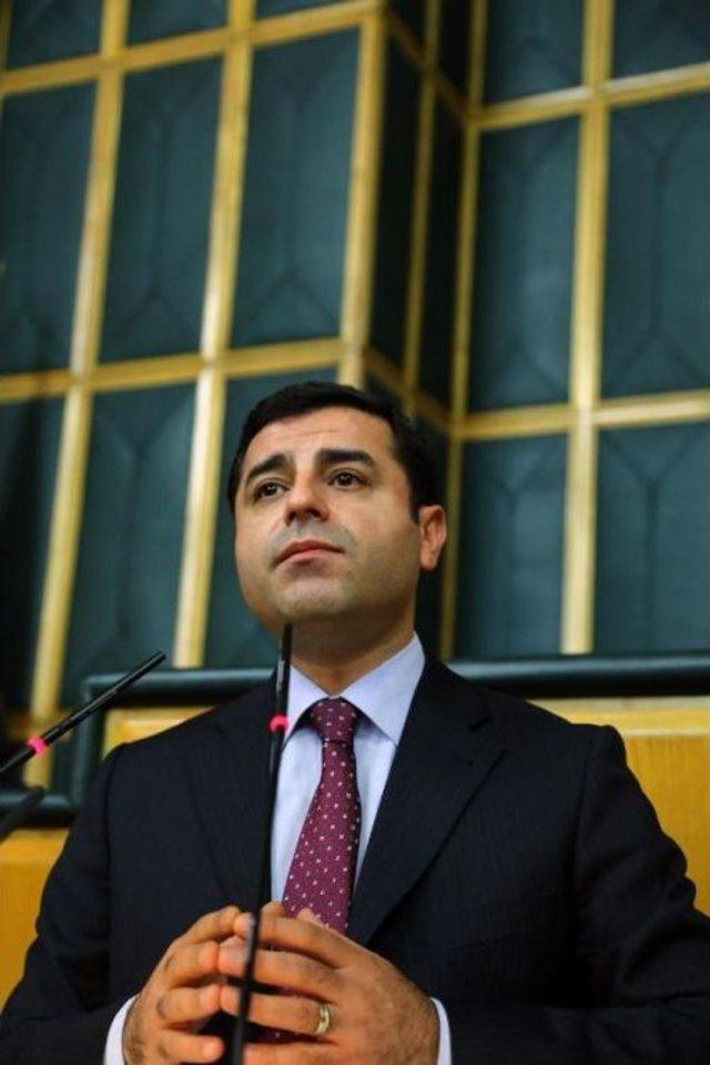 Demirtaş : anayasa mahkemesi baraj konusunu ele almadan gelin kaldıralım