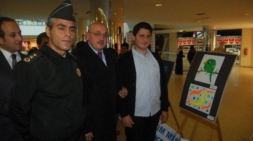 Engelli &Ouml;ğrenciler Becerilerini Sergiledi