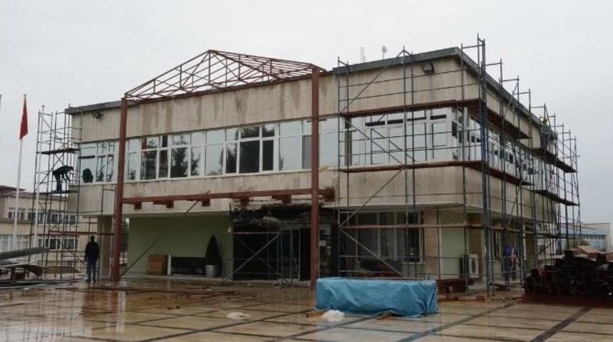Edirne Valilik Binasında Tadilat &Ccedil;alışmaları Başladı