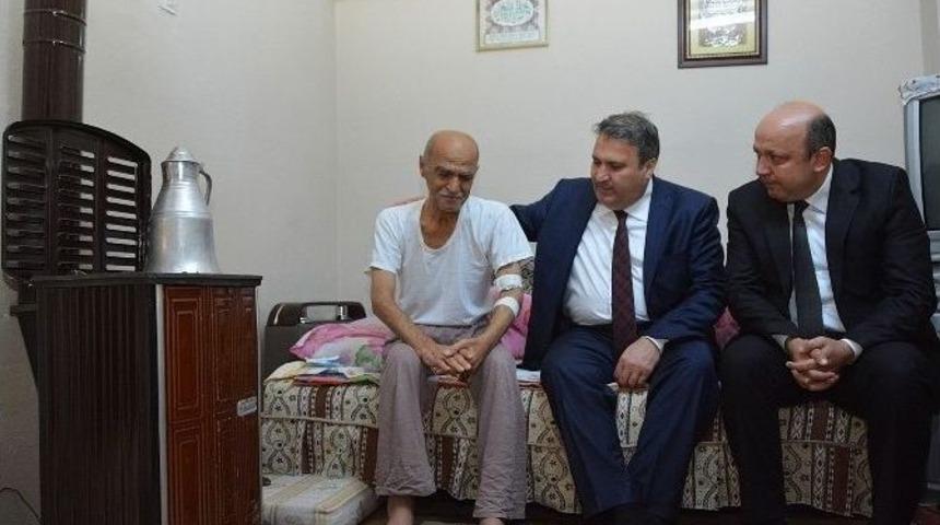 Başkan &Ccedil;er&ccedil;i&rsquo;den Engelli Ailelerine Ziyaret