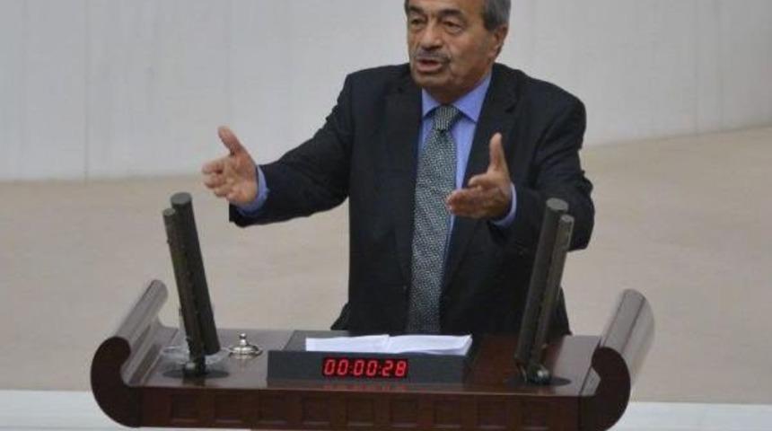 Kamer gen&ccedil; ve burhan kuzu arasında 'adam değilsin' ve 'beynin &ccedil;alışmıyor' tartışması