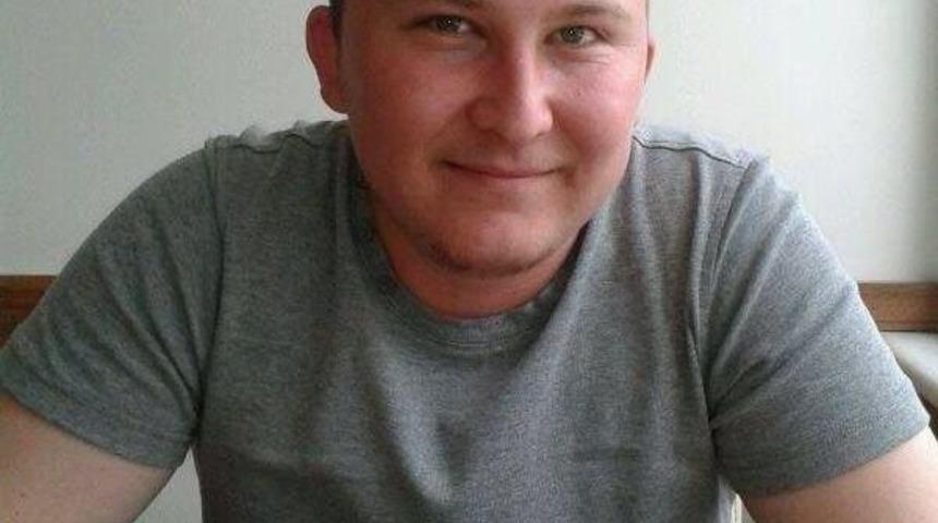 Kamyona &ccedil;arpan otomobilin s&uuml;r&uuml;c&uuml;s&uuml; &ouml;ld&uuml; (2)