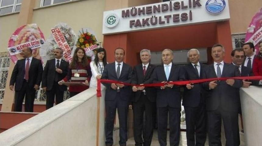 Ceyhan M&uuml;hendislik Fak&uuml;ltesi A&ccedil;ıldı