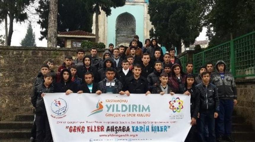 &Ouml;ğrenciler, &Ccedil;anakkale Ve Bursa&rsquo;yı Gezdi