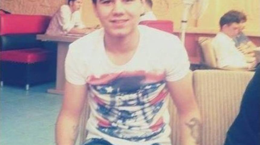 Liseli Gen&ccedil; "yan Bakma" Kurbanı