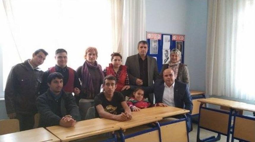 Aksu Kent Konseyi&rsquo;nden Engelli &Ouml;ğrencilere Ziyaret