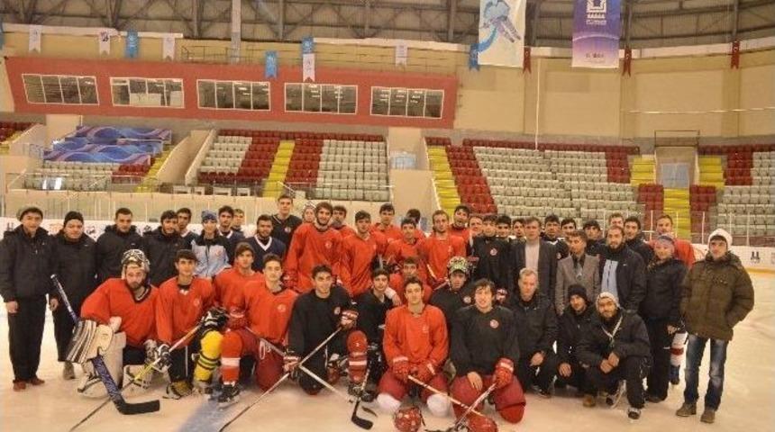 U20&rsquo;ler Erzurum&rsquo;dan Rakiplerine Meydan Okudu