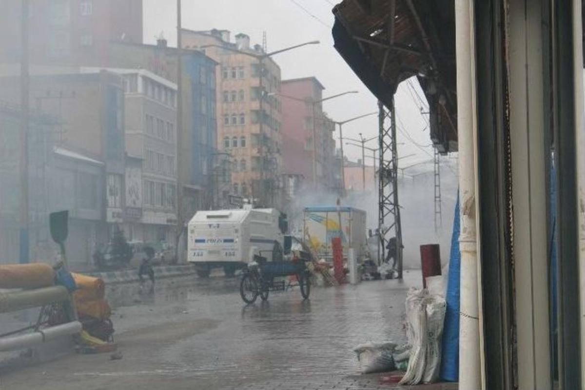 Y&uuml;ksekova&rsquo;da Olaylar &Ccedil;ıktı