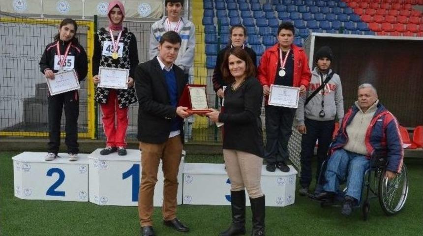 D&uuml;zce&rsquo;de Engelliler Atletizm Yarışmaları D&uuml;zenlendi