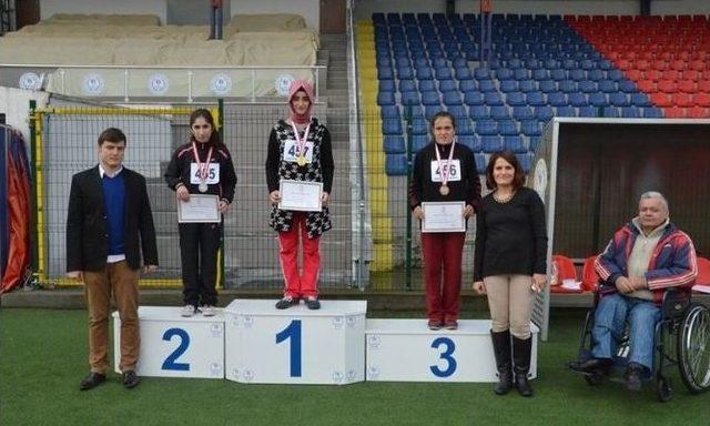 Düzce’de Engelliler Atletizm Yarışmaları Düzenlendi