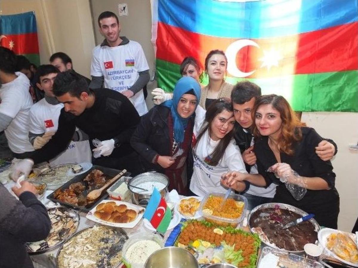 Ka&uuml;&rsquo;de T&uuml;rk D&uuml;nyası Yemekleri Kermesi