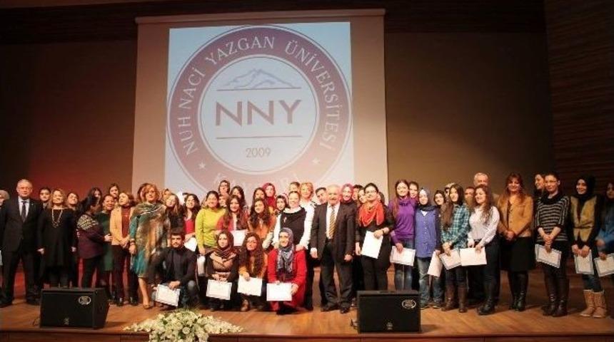 Nny&uuml; &Ouml;ğrencilerine Onur Ve Y&uuml;ksek Onur Belgeleri Verildi