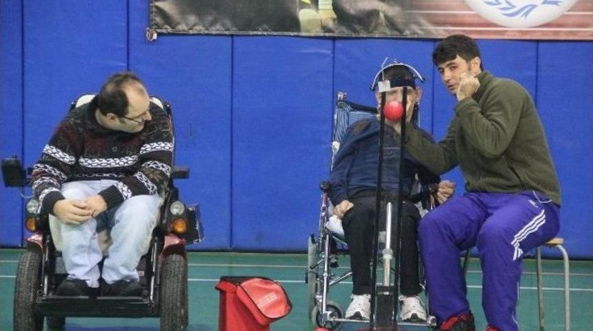 Onlar İ&ccedil;in Sporda Engel Yok