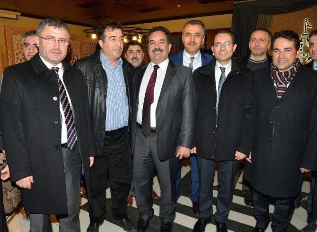 Başkan T&uuml;rkmen Okul Aile Birliği Başkanlarıyla Buluştu