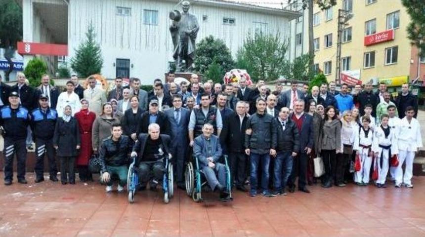 Soma'da engelliler g&uuml;n&uuml; kutlandı