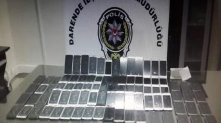 392 Adet Ka&ccedil;ak Telefon Ele Ge&ccedil;irildi