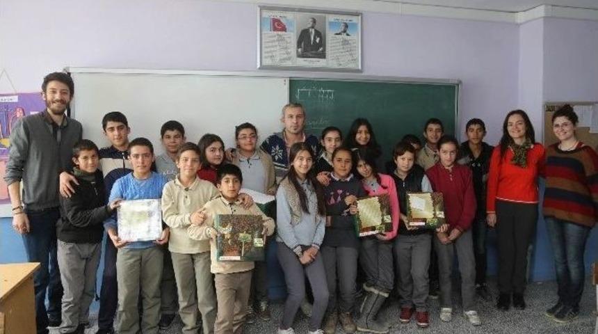 &Ccedil;ocuklar Haklarını Oyunla &Ouml;ğrendiler