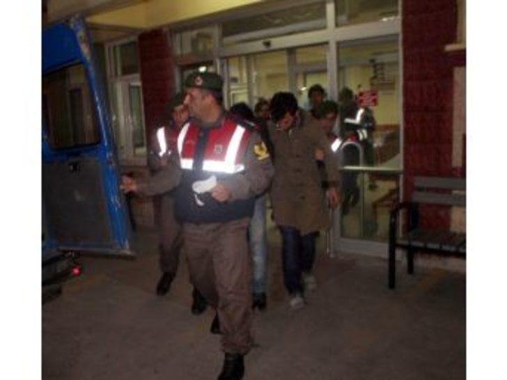 Konya’daki Kürekli Üç Gaspçı Tutuklandı