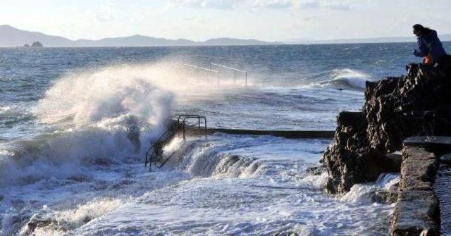 Bodrum'da şiddetli rüzgar