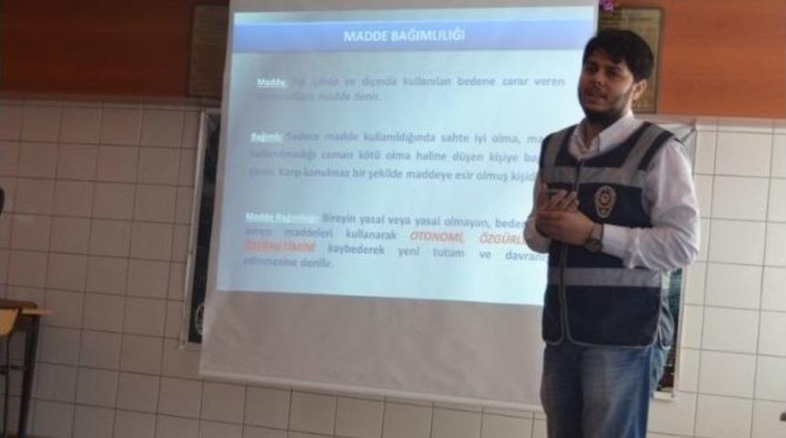 Bir Yılda 10 Bin 252 Vatandaşa Madde Bağımlılığı Semineri Verildi