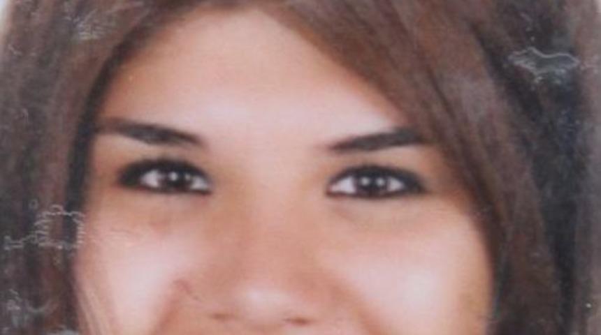 Feride &Ouml;ğretmen Hayat M&uuml;cadelesini Kaybetti