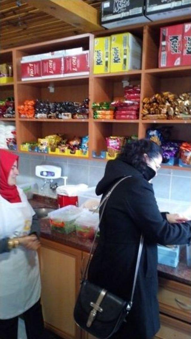 Ak&ccedil;akoca&rsquo;da Okul Kantinleri Denetleniyor 3