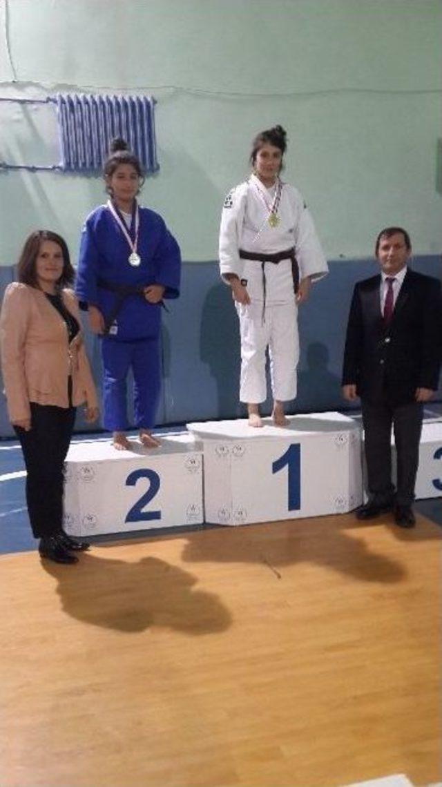 Okul Sporları Judo Turnuvası