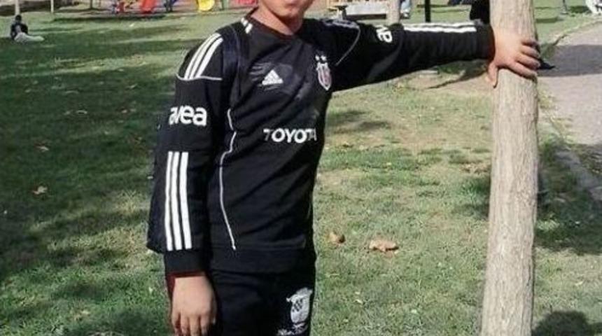 Tır&rsquo;ın &Ccedil;arptığı &Ccedil;ocuk &Ouml;ld&uuml;