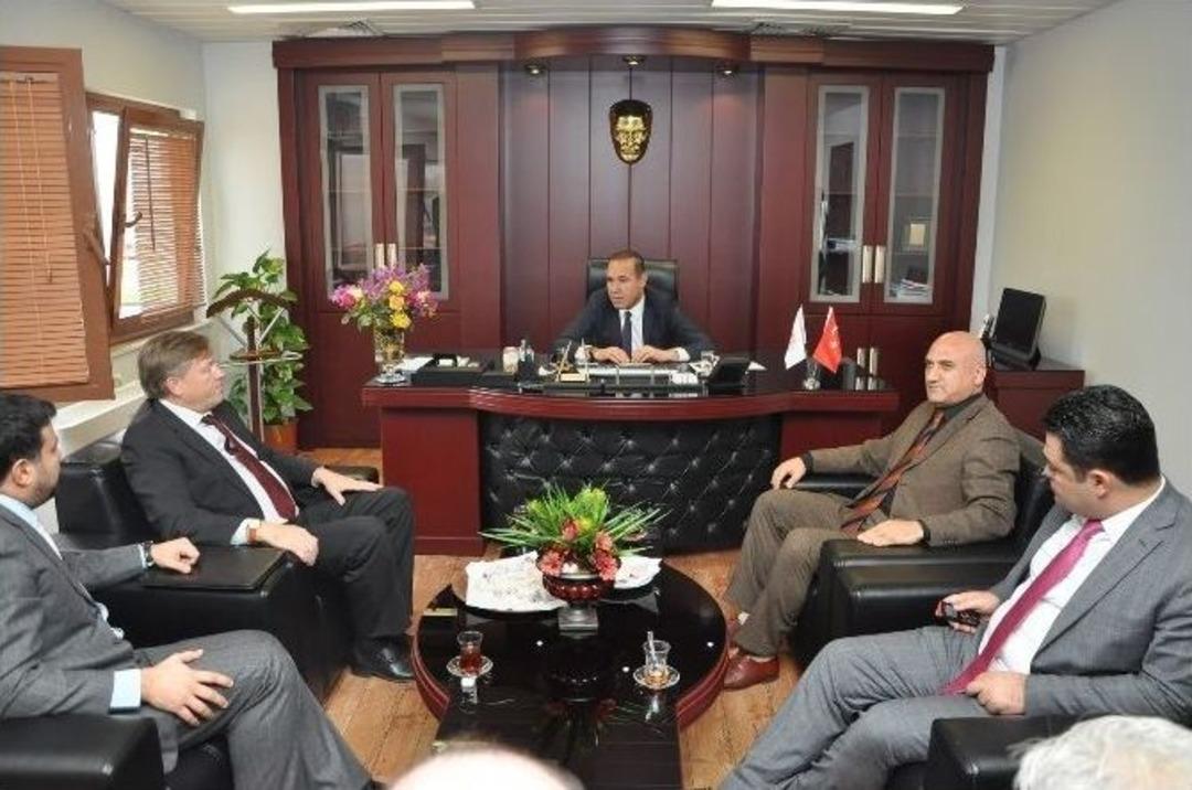 Letonya-t&uuml;rkiye İlişkilerine Adana Katkısı