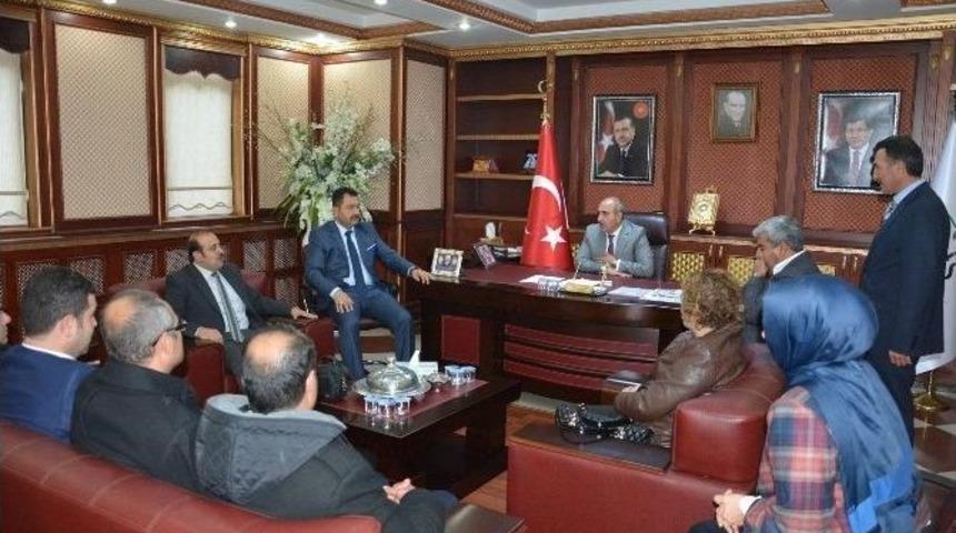 Pil Toplama Kampanyası &Ouml;d&uuml;lleri Verildi