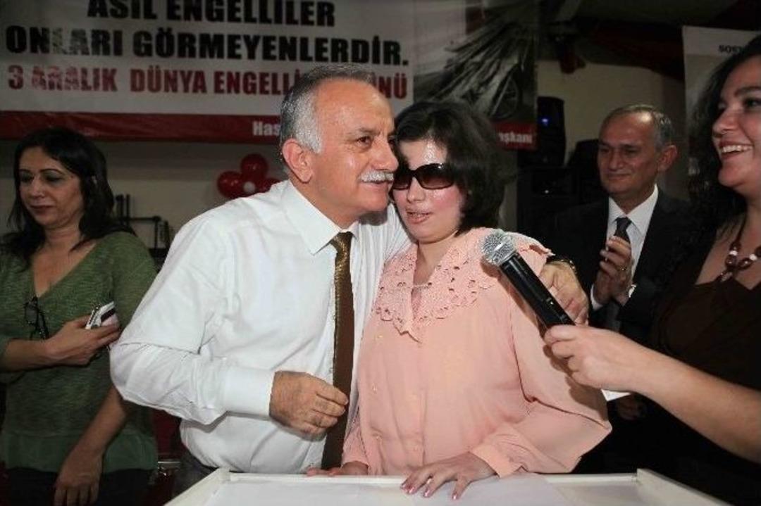 Engelliler Bayraklı&rsquo;da Doyasıya Eğlendi