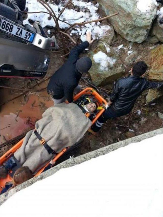 Artvin' de buzlanma kazası: 1 ölü, 3 yaralı