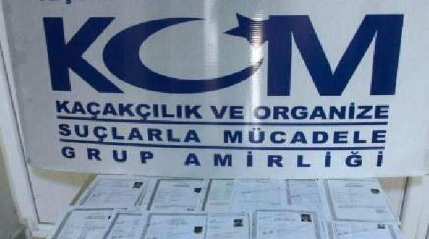 Sığınmacı kampında sahte g&uuml;venlik&ccedil;i operasyonu: 34 g&ouml;zaltı