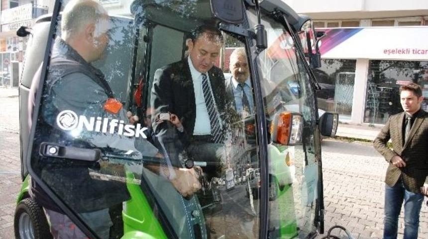 Biga&rsquo;ya &Ccedil;ok Maksatlı Temizlik Aracı