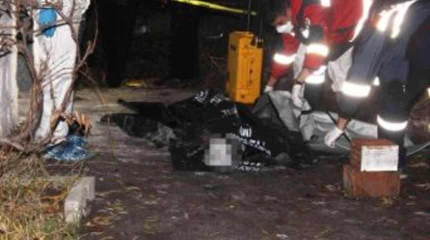 Yanan Kul&uuml;bede &Ouml;l&uuml; Bulunan Şahsın Kimliği Belirlendi