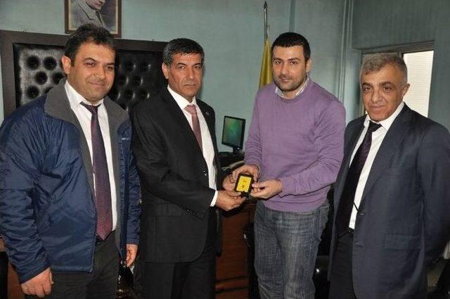 Şırnak Ptt Başm&uuml;d&uuml;rl&uuml;ğ&uuml; Altın Satışında T&uuml;rkiye İkincisi Oldu 1
