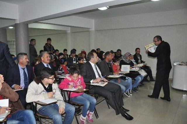 Suriyelilere T&uuml;rk&ccedil;e Dil Kursu 2