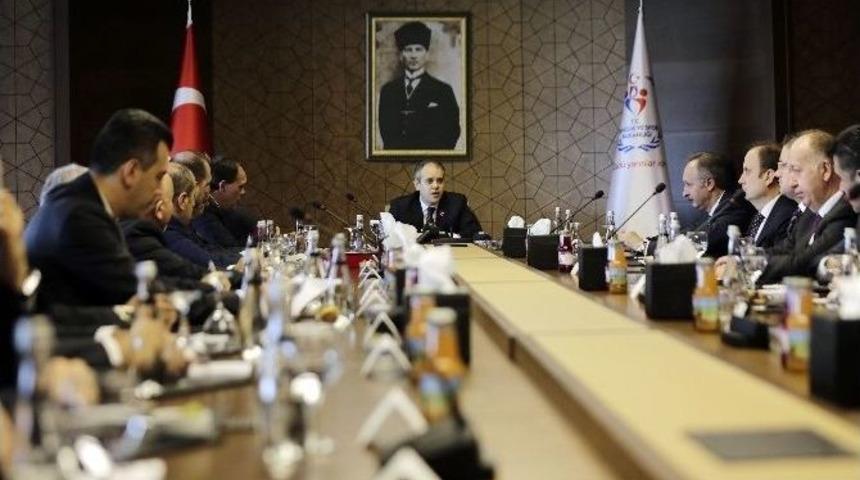 Bakan Kılı&ccedil; Ptt 1. Lig Kul&uuml;p Y&ouml;neticilerini Kabul Etti