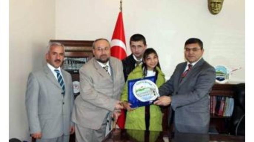 Engelli &Ouml;ğrencilerden Kaymakamlığa Ziyaret