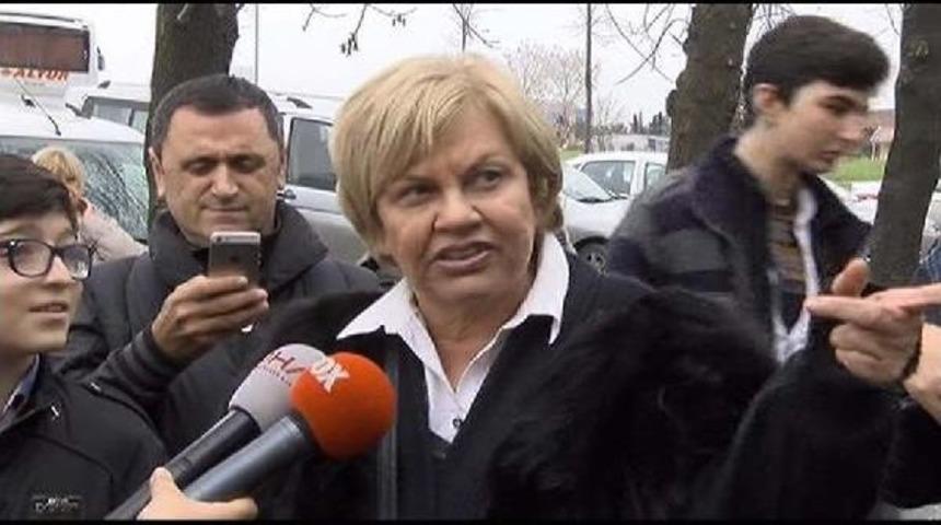 Sanat&ccedil;ılardan deniz seki'ye moral ziyareti