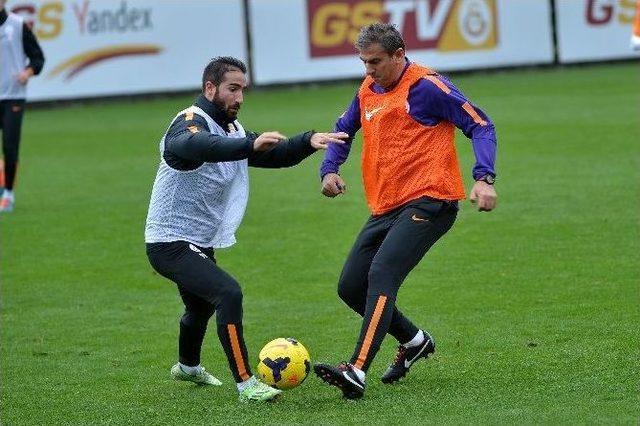 Galatasaray, Akhisar Belediyespor Ma&ccedil;ı Hazırlıklarına Başladı 1