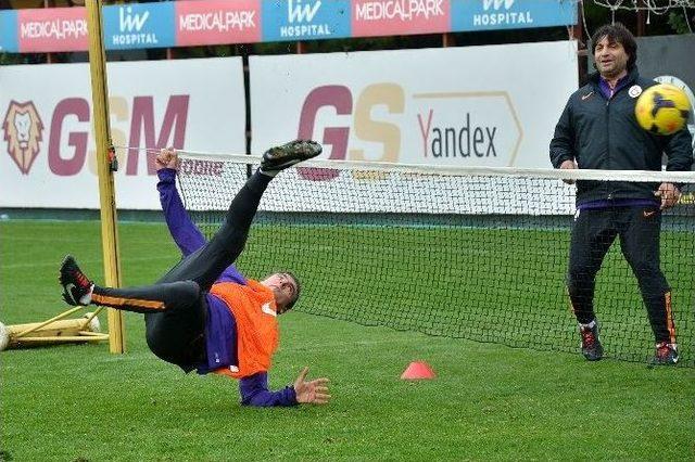 Galatasaray, Akhisar Belediyespor Ma&ccedil;ı Hazırlıklarına Başladı 2