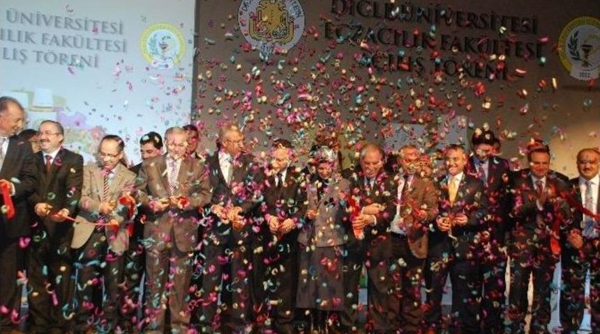 D&uuml; Eczacılık Fak&uuml;ltesi&rsquo;nin A&ccedil;ılışı Yapıldı
