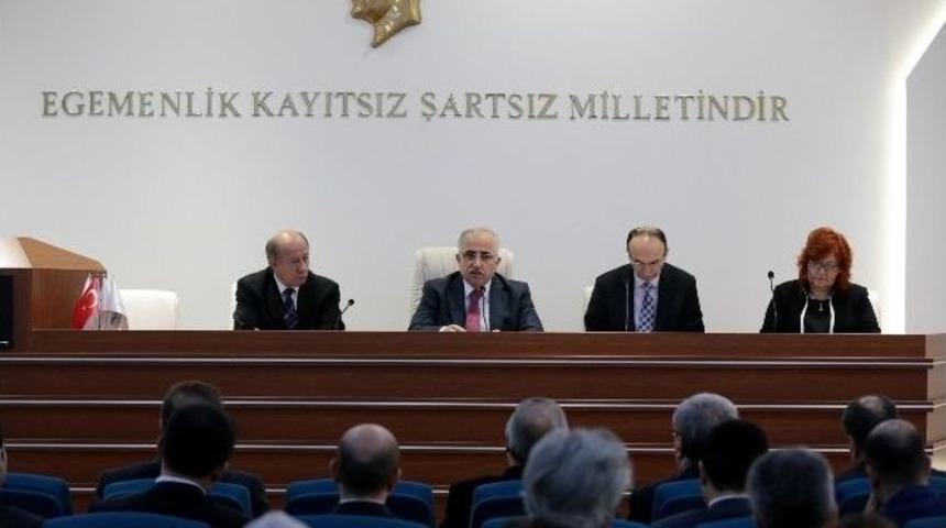 Vali Tuna Vali Yardımcıları, Kaymakam Ve Kurum M&uuml;d&uuml;rleri İle Toplandı