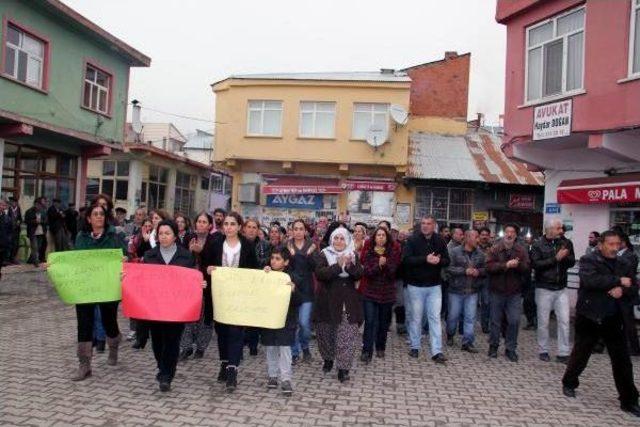 Mazgirt'te müftüyü protesto yürüyüşü