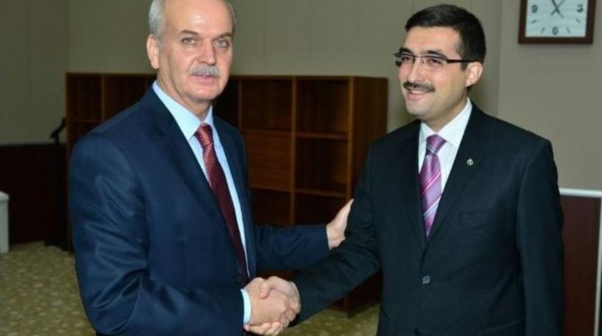 M&uuml;siad, Rekt&ouml;r &Ccedil;elebi&rsquo;yi Ziyaret Etti