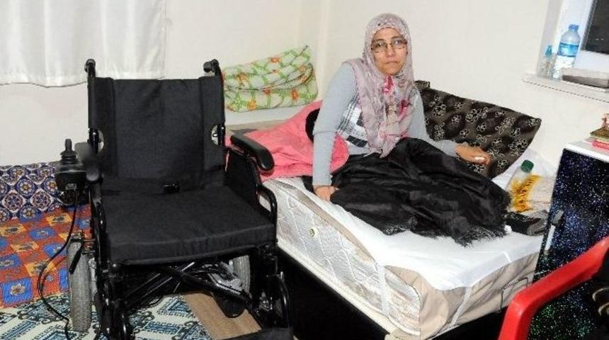 Engelli Vatandaş Vali K&uuml;&ccedil;&uuml;k&rsquo;ten Ak&uuml;l&uuml; Ara&ccedil; İstedi