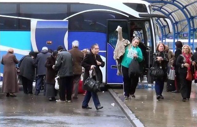 Yolcular Şehirlerarası Otobüs Bileti Fiyatlarının Düşmesini Bekliyor