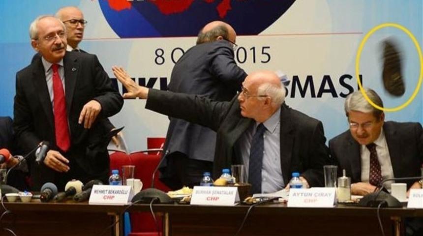 Kemal Kılı&ccedil;daroğlu'na ayakkabı fırlatıldı