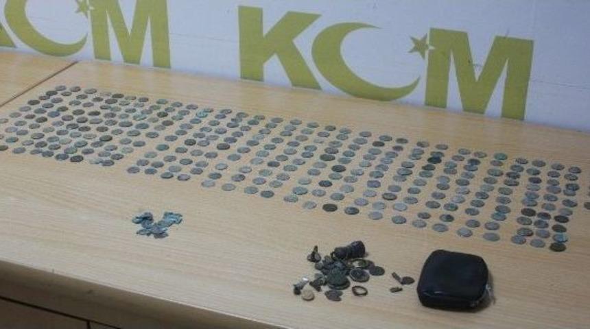 Mardin&rsquo;de 315 Adet Tarihi Sikke Ele Ge&ccedil;irildi